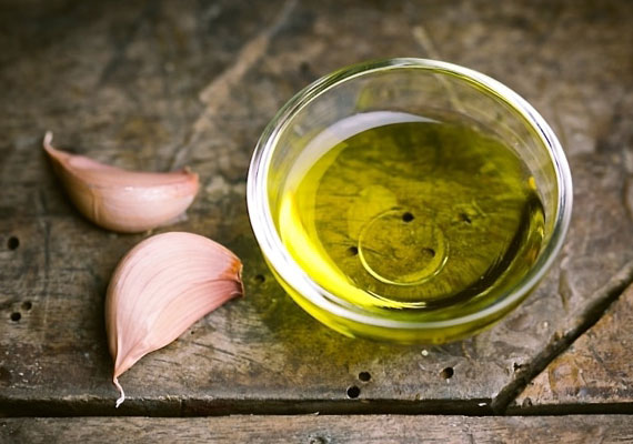 大蒜橄榄油混合治疗股癣除根偏方